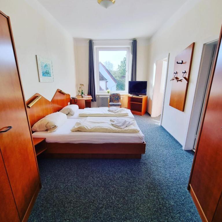 See Schlosshotel Am Kellersee Οϊτίν Εξωτερικό φωτογραφία