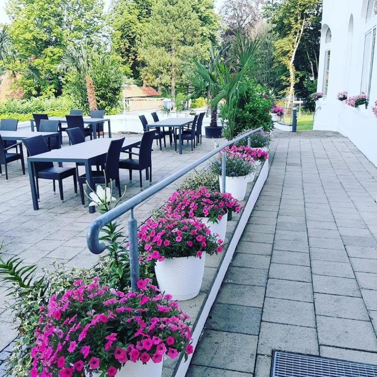 See Schlosshotel Am Kellersee Οϊτίν Εξωτερικό φωτογραφία