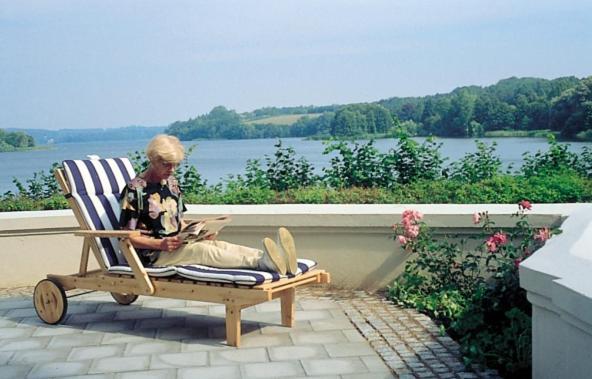 See Schlosshotel Am Kellersee Οϊτίν Εξωτερικό φωτογραφία